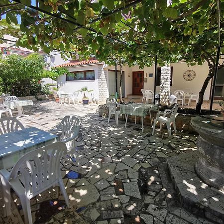 Bed And Breakfast Ritosa Porec Luaran gambar
