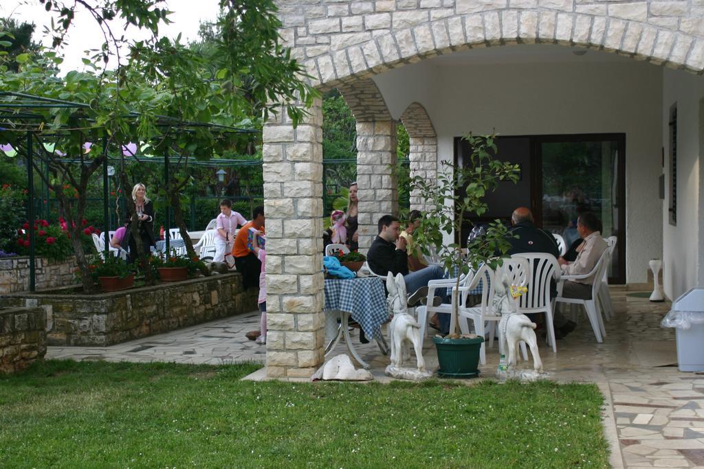 Bed And Breakfast Ritosa Porec Luaran gambar