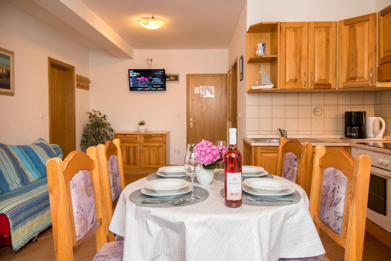 Bed And Breakfast Ritosa Porec Luaran gambar