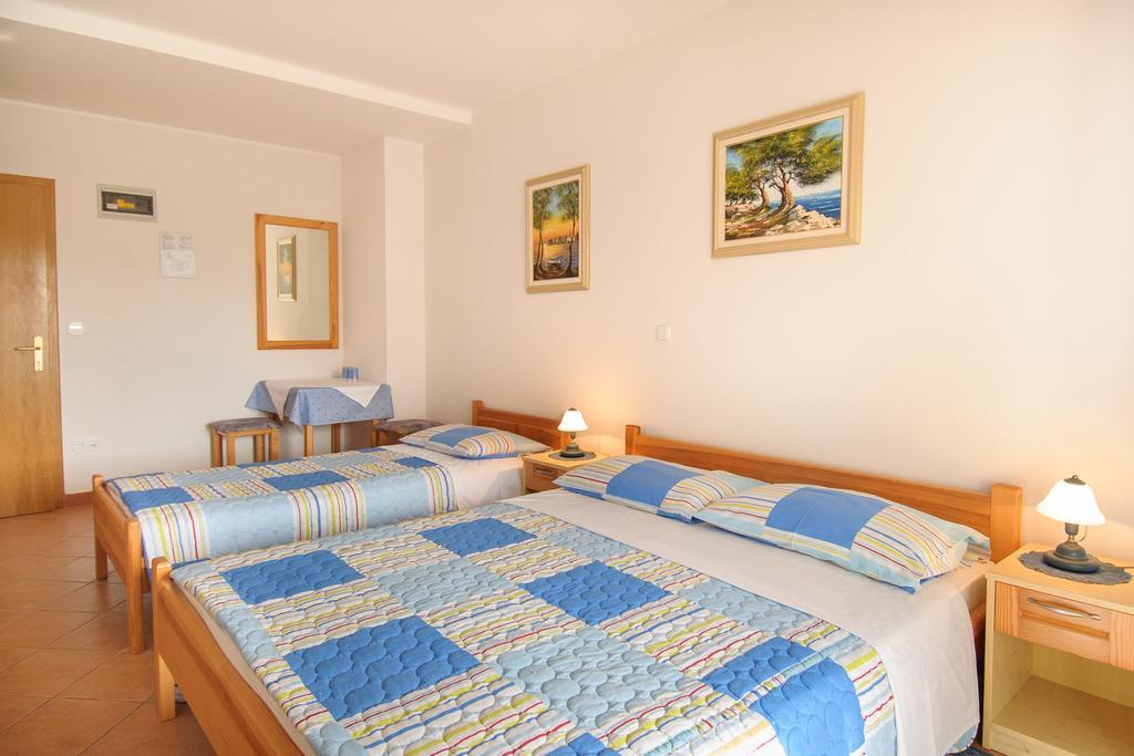 Bed And Breakfast Ritosa Porec Luaran gambar